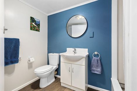 Photo of property in 50 Spencer Street, Crofton Downs, Wellington, 6035