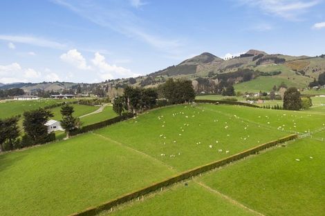 Photo of property in 309 Gladstone Road North, East Taieri, Mosgiel, 9092