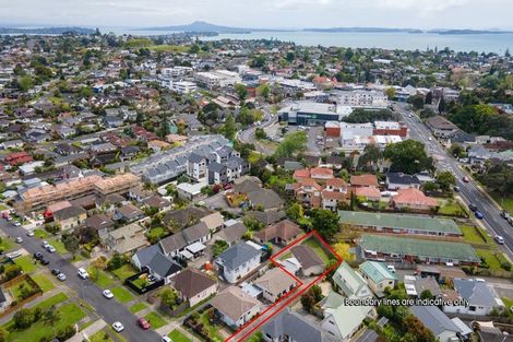 Photo of property in 3/11 Abercrombie Street, Howick, Auckland, 2014