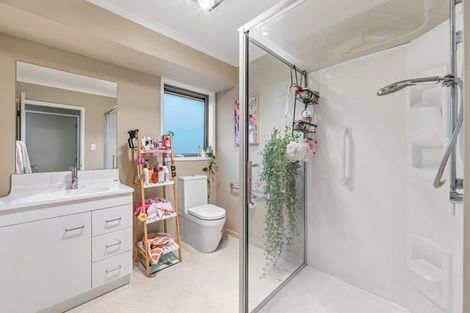 Photo of property in 5 Royalist Avenue, North New Brighton, Christchurch, 8083