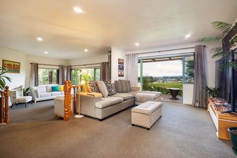 Photo of property in 1/199 Birdwood Road, Massey, Auckland, 0614