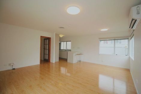 Photo of property in 1/12 Sherwood Avenue, Te Atatu South, Auckland, 0610