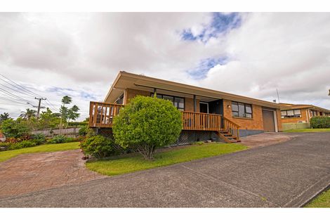 Photo of property in 1/55 Colwill Road, Massey, Auckland, 0614