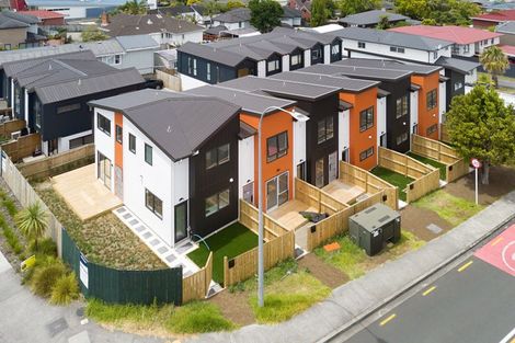 Photo of property in 85 Jaemont Avenue, Te Atatu South, Auckland, 0610