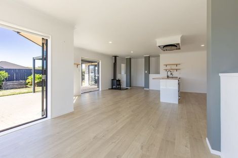 Photo of property in 17 Marshall Close, Motuoapa, Turangi, 3382