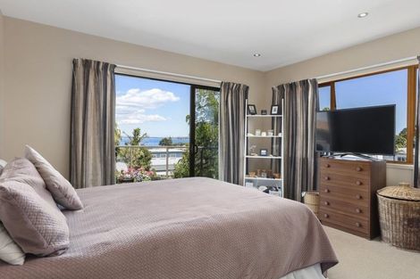 Photo of property in 35 Toroa Street, Torbay, Auckland, 0630