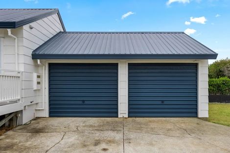 Photo of property in 122 Florence Avenue, Orewa, 0931