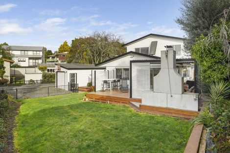 Photo of property in 6a Prinnbank Terrace, Dinsdale, Hamilton, 3204