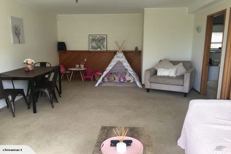 Photo of property in 1/14 Clifton Road, Hauraki, Auckland, 0622