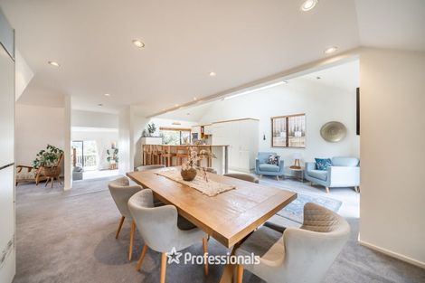 Photo of property in 6 Avonlea Grove, Belmont, Lower Hutt, 5010