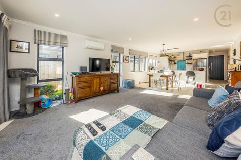 Photo of property in 14 Piripono Crescent, Pukekohe, 2120