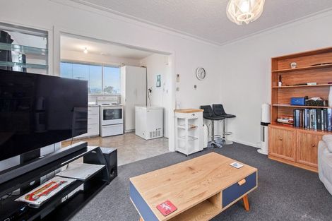 Photo of property in 2/61 Rochester Street, Linwood, Christchurch, 8062