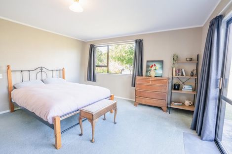 Photo of property in 39 Home Street, Manapouri, 9679