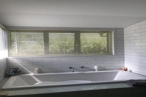 Photo of property in 65 Cannon Hill Crescent, Mount Pleasant, Christchurch, 8081