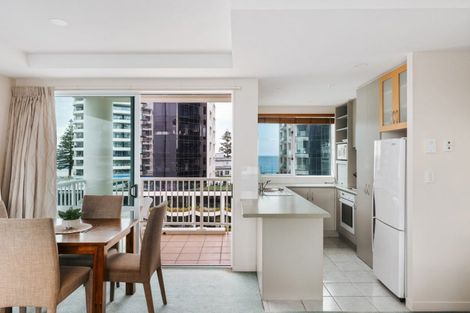 Photo of property in 28/12 Maunganui Road, Mount Maunganui, 3116