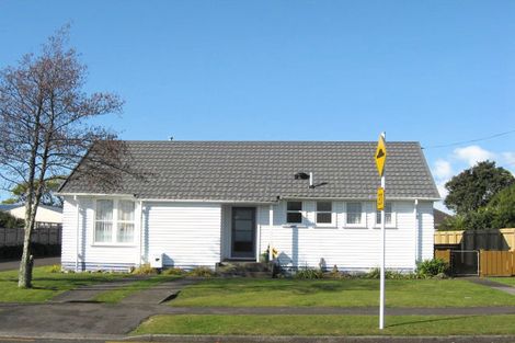 Photo of property in 45 Lismore Street, Merrilands, New Plymouth, 4312