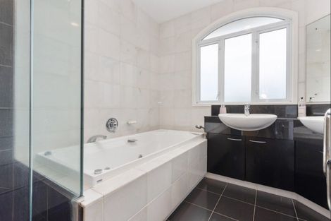 Photo of property in 14 Charles Street, Westshore, Napier, 4110