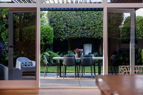 Photo of property in 14 Fairfield Road, Fairfield, Hamilton, 3214