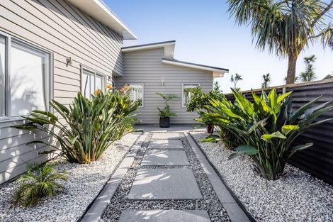 Photo of property in 9a Dolphin Parade, Bell Block, New Plymouth, 4312