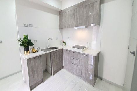 Photo of property in 12 Fong Road, Flat Bush, Auckland, 2019