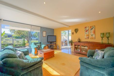 Photo of property in 41 Fishermans Bend, Whiritoa, Whangamata, 3691