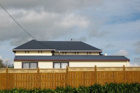 Photo of property in 13 Romeo Street, Stratford, 4332