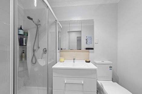 Photo of property in 59 Gilbert Street, New Plymouth, 4310