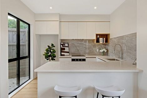 Photo of property in 2/40 Bahari Drive, Ranui, Auckland, 0612