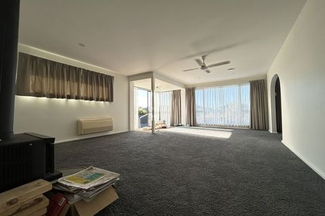 Photo of property in 64 Oriana Crescent, Hornby, Christchurch, 8042