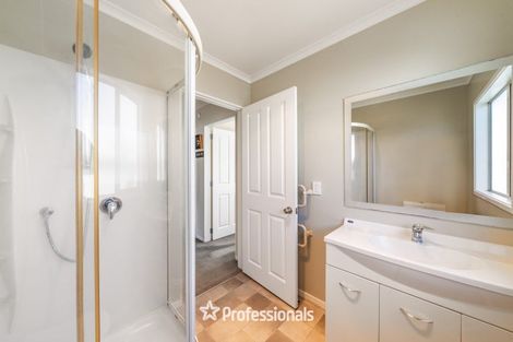 Photo of property in 17 Woodland Mews, Wainuiomata, Lower Hutt, 5014