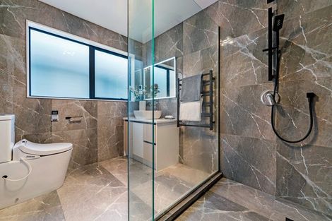 Photo of property in 11 Castlebane Drive, Flat Bush, Auckland, 2019