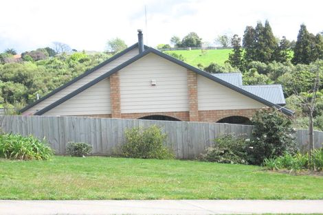 Photo of property in 31 Kinloch Drive, Bethlehem, Tauranga, 3110