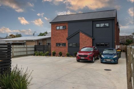 Photo of property in 27u3 Campbell Street, Frankton, Hamilton, 3204