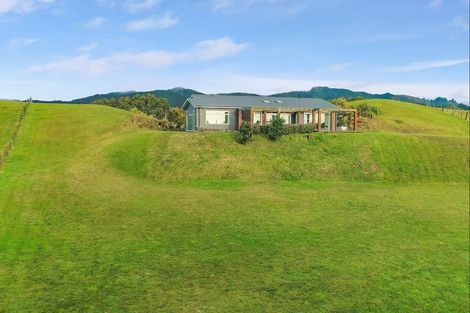 Photo of property in 184-186 Milne Drive, Paraparaumu, 5032