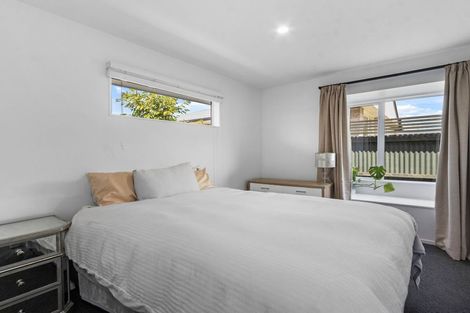 Photo of property in 271 Avonhead Road, Avonhead, Christchurch, 8042