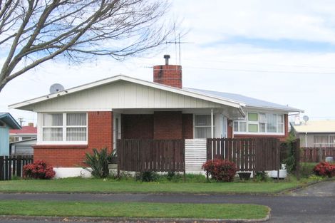 Photo of property in 229 Sandwich Road, St Andrews, Hamilton, 3200