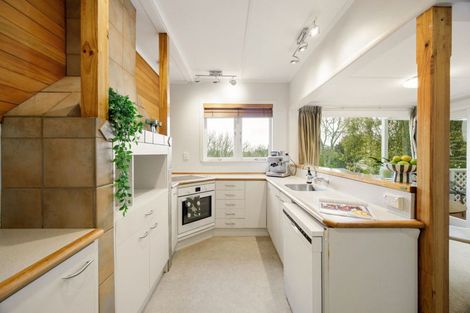 Photo of property in 24 Sutton Crescent, Hillcrest, Hamilton, 3216