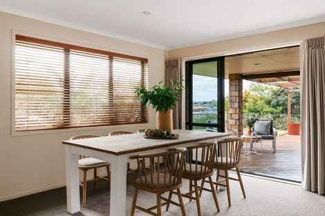 Photo of property in 45 Contour Avenue, Pyes Pa, Tauranga, 3112