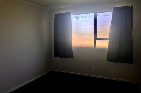 Photo of property in 6 Desford Place, Mangere, Auckland, 2022