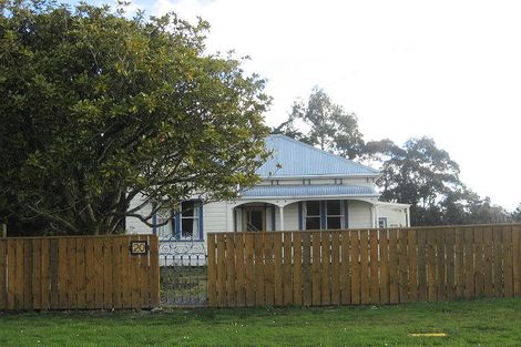 Photo of property in 20 Vera Street, Marton, 4710