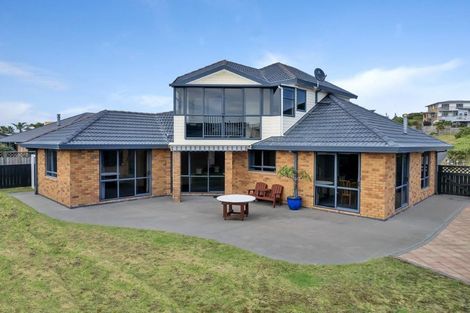 Photo of property in 7 Kihi Place, Ruakaka, 0116