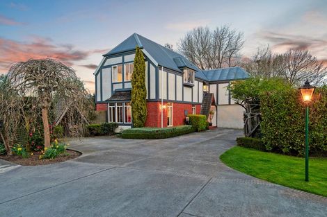 Photo of property in 24 Larch Place, Casebrook, Christchurch, 8051
