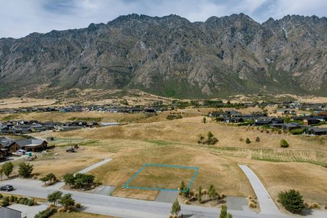 Photo of property in 14 Cunninghams Drive, Jacks Point, Queenstown, 9371