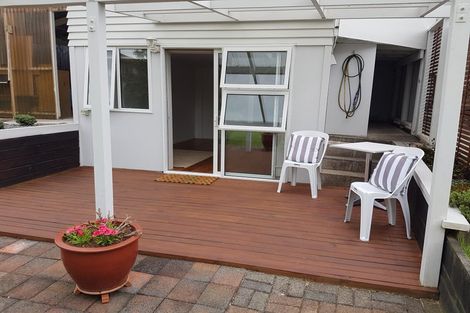 Photo of property in 6 Eaglen Place, Howick, Auckland, 2010