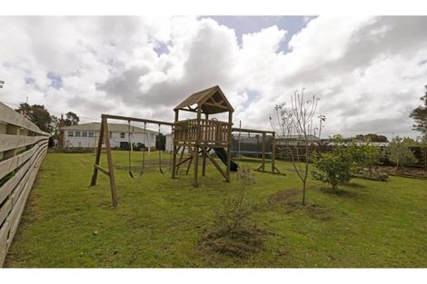 Photo of property in 76 Forest Hill Road, Henderson, Auckland, 0612