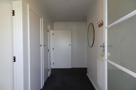 Photo of property in 9a Cornwall Road, Taradale, Napier, 4112