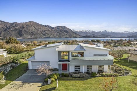 Photo of property in 6 Clearview Street, Wanaka, 9305
