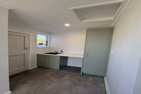 Photo of property in 30 Broadway Street, Martinborough, 5711