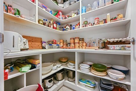 Photo of property in 275 Dixon Road, Fitzroy, Hamilton, 3206