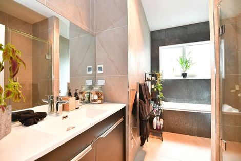 Photo of property in 9 Kaipuke Crescent, Gulf Harbour, Whangaparaoa, 0930